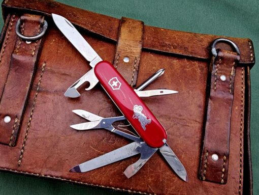 Victorinox Old Car