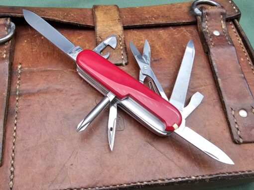 Victorinox Old Car - Image 5