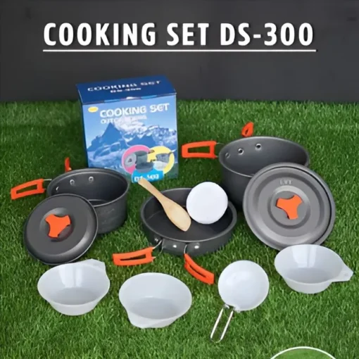 Cooking set out-of-doors - Image 3